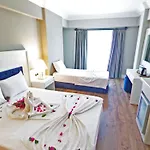Hotel Mara 4*