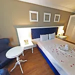 Mara Hotel 4*