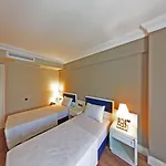 Hotel Mara 4*