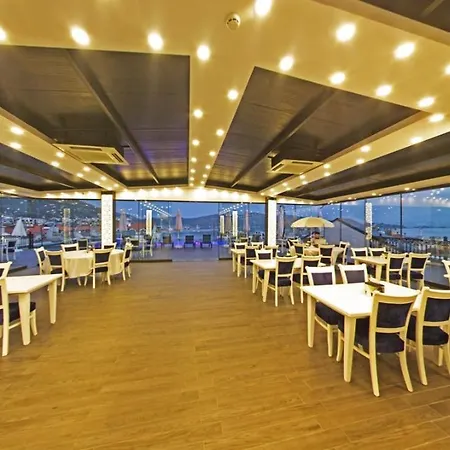 Mara Hotel 4*